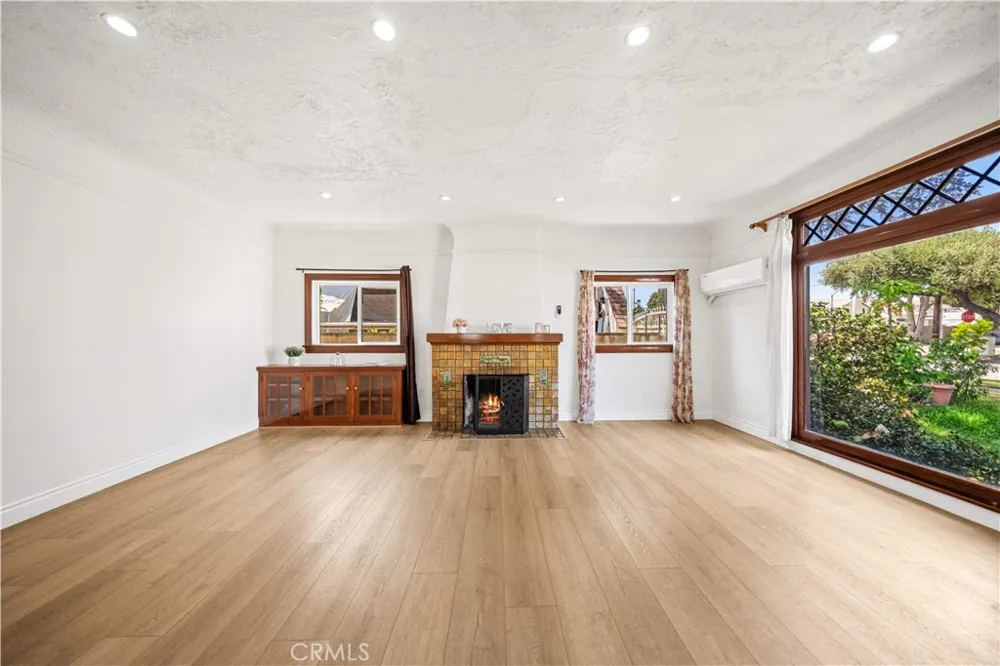 104 E Adams Alhambra, CA 91801