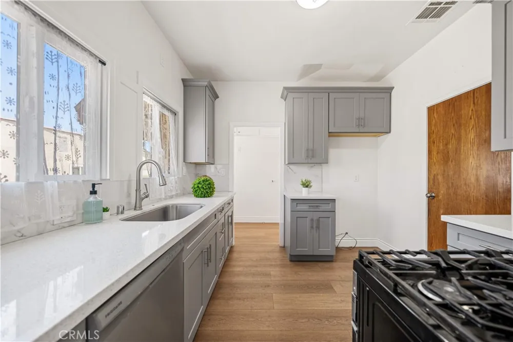 104 E Adams Alhambra, CA 91801