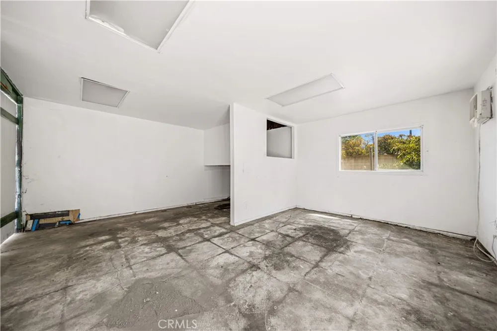 104 E Adams Alhambra, CA 91801