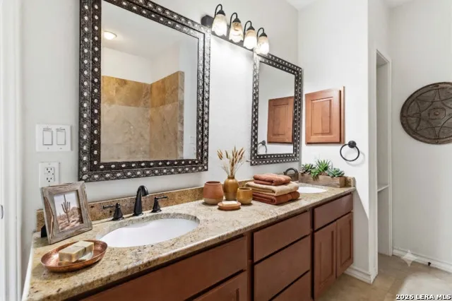 23510 Canyon Golf #101 Unit 101 San Antonio, TX 78258
