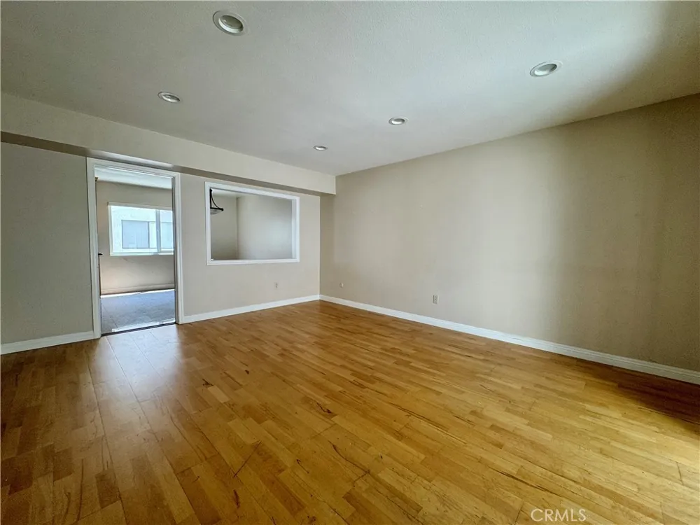 594 W Huntington #C Arcadia, CA 91007