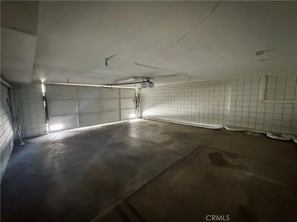 594 W Huntington #C Arcadia, CA 91007