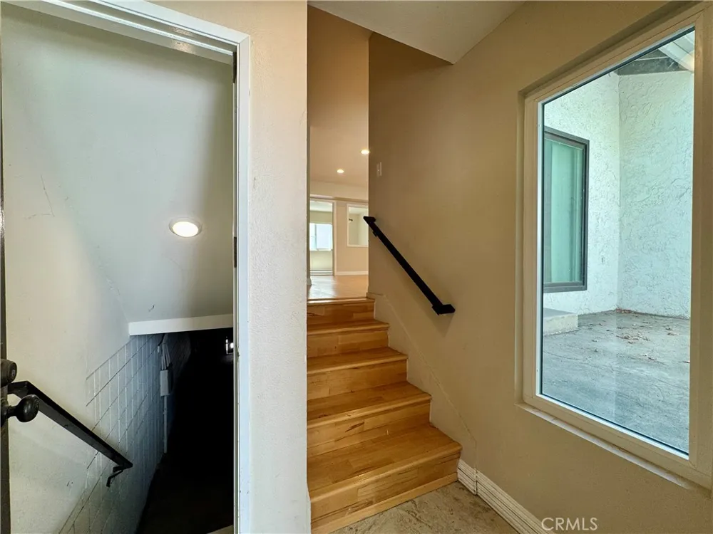 594 W Huntington #C Arcadia, CA 91007