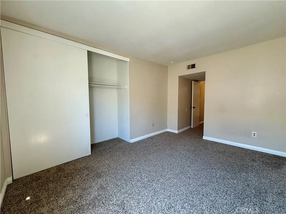 594 W Huntington #C Arcadia, CA 91007