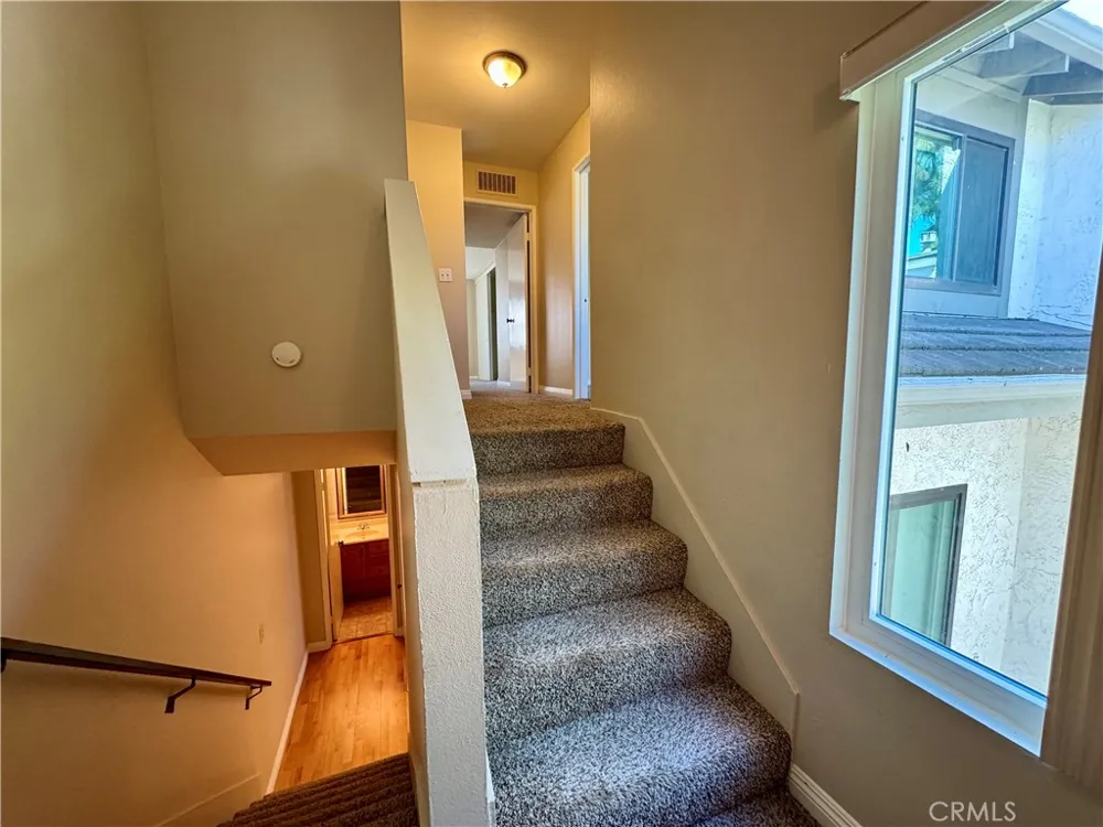 594 W Huntington #C Arcadia, CA 91007