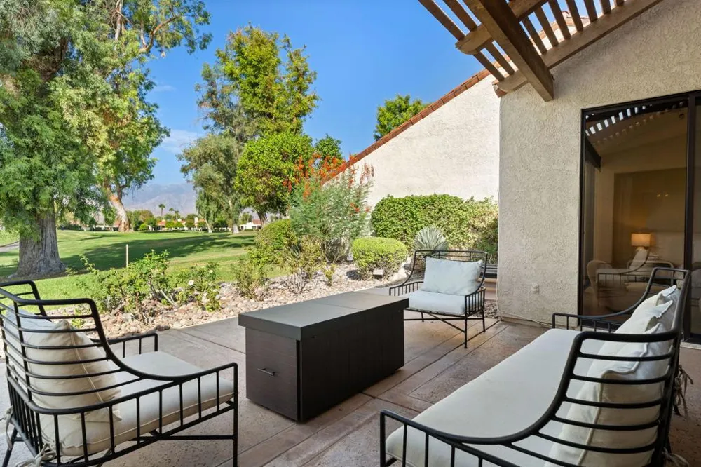 10305 Sunningdale Drive Rancho Mirage, CA 92270