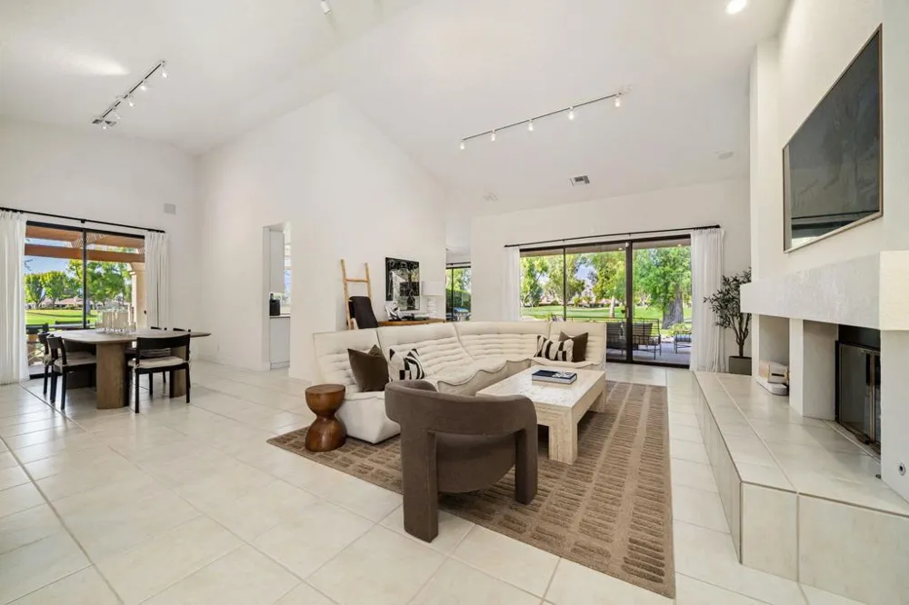 10305 Sunningdale Drive Rancho Mirage, CA 92270