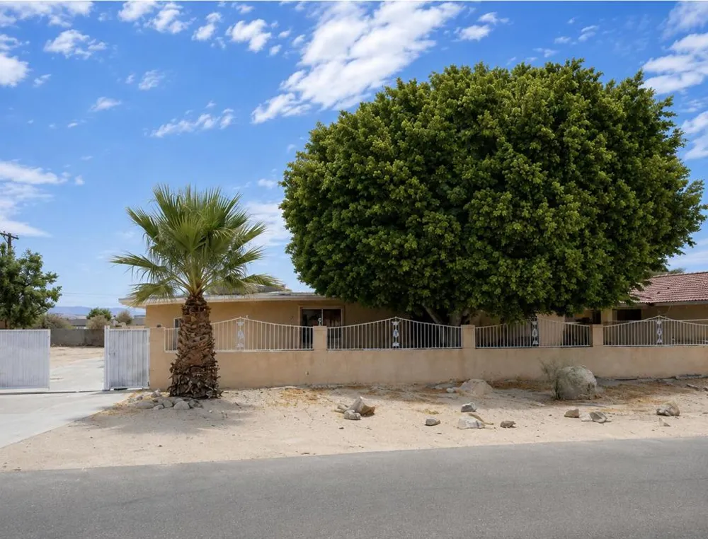 31608 Sierra Del Sol Thousand Palms, CA 92276