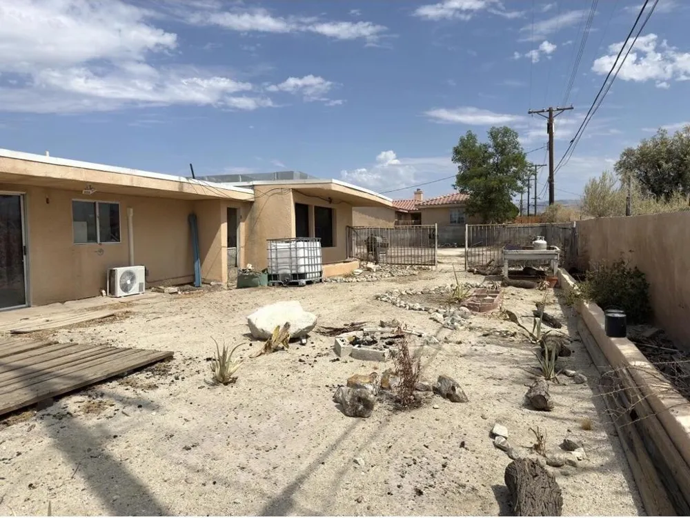 31608 Sierra Del Sol Thousand Palms, CA 92276