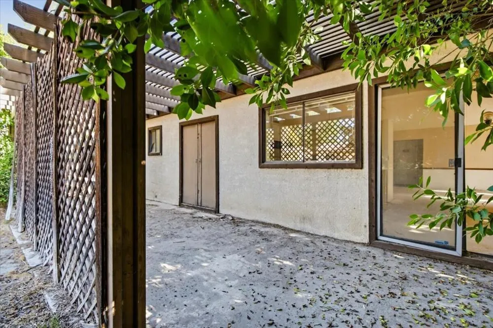 77883 Chandler Way Palm Desert, CA 92211