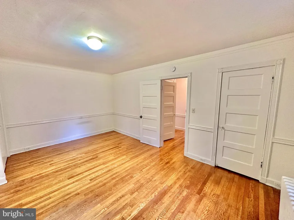4422 GREENWICH PARKWAY NW Washington, DC 20007