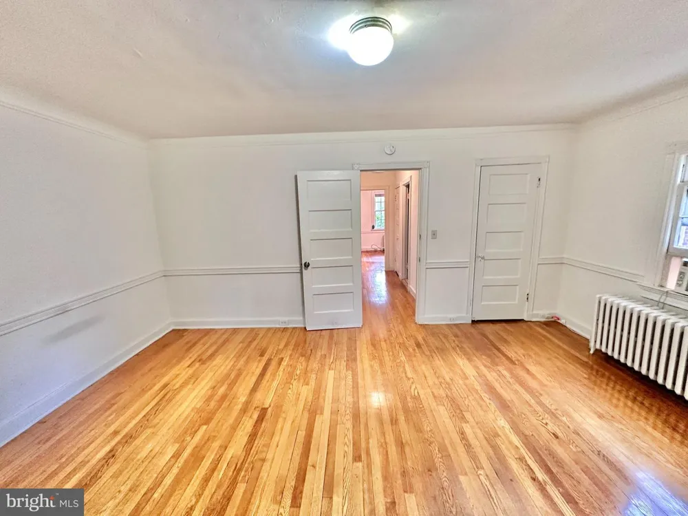 4422 GREENWICH PARKWAY NW Washington, DC 20007