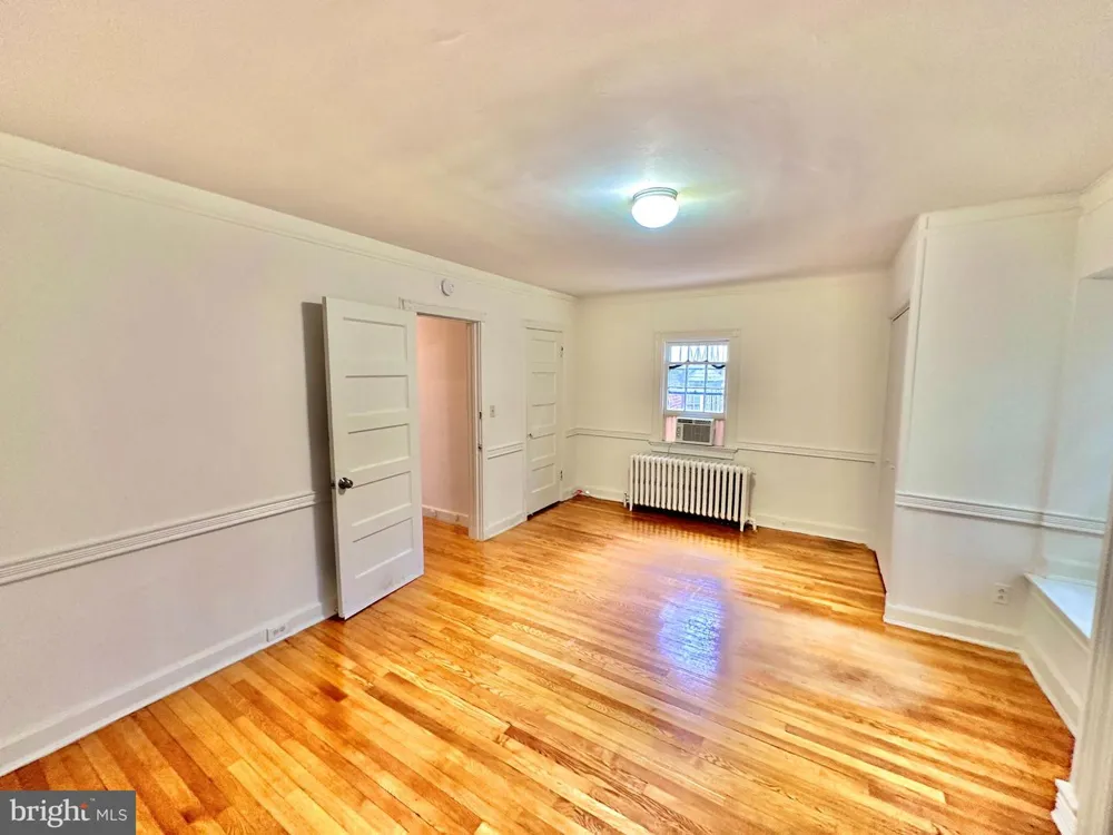 4422 GREENWICH PARKWAY NW Washington, DC 20007
