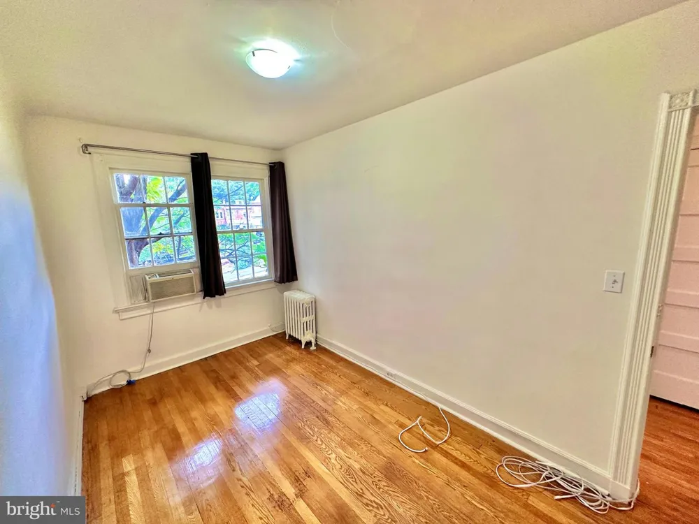 4422 GREENWICH PARKWAY NW Washington, DC 20007