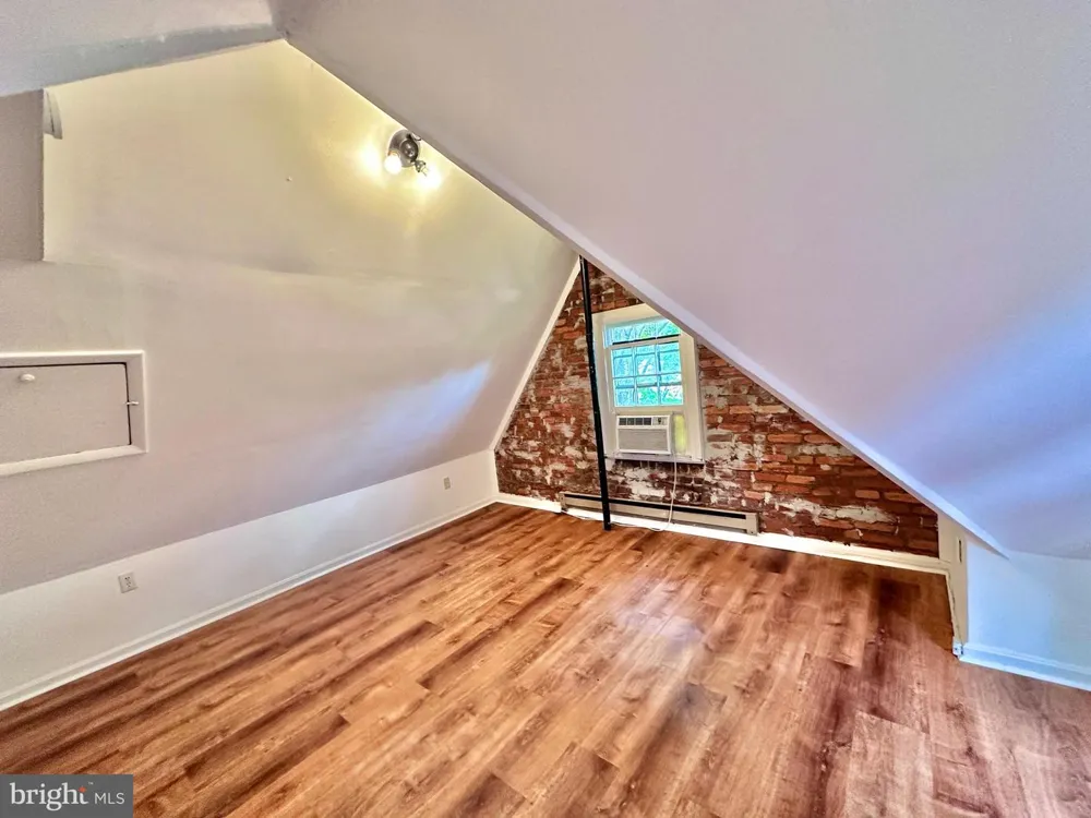 4422 GREENWICH PARKWAY NW Washington, DC 20007