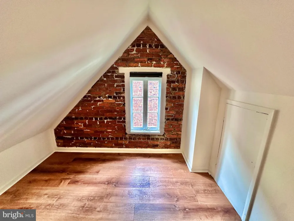 4422 GREENWICH PARKWAY NW Washington, DC 20007