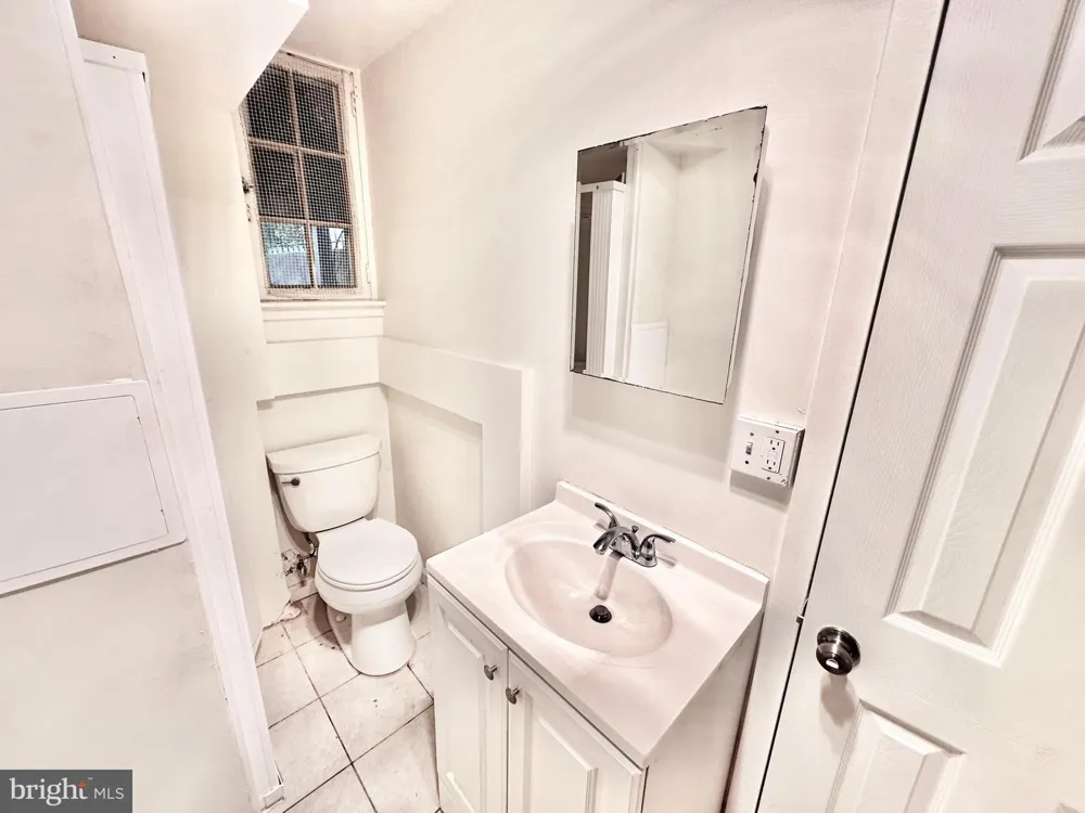 4422 GREENWICH PARKWAY NW Washington, DC 20007