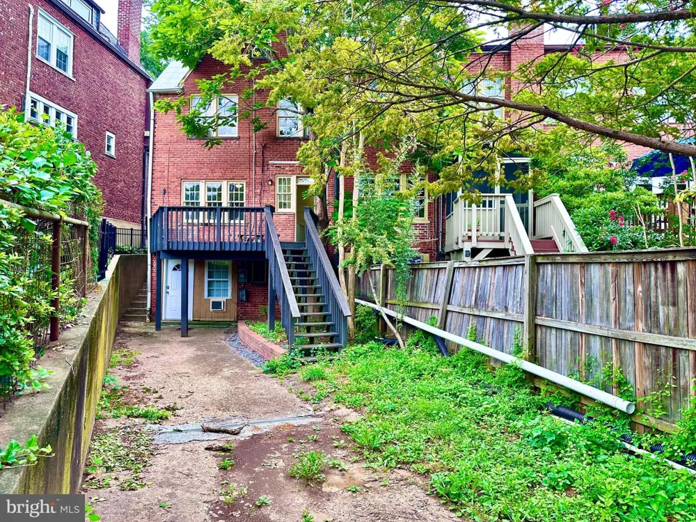 4422 GREENWICH PARKWAY NW Washington, DC 20007