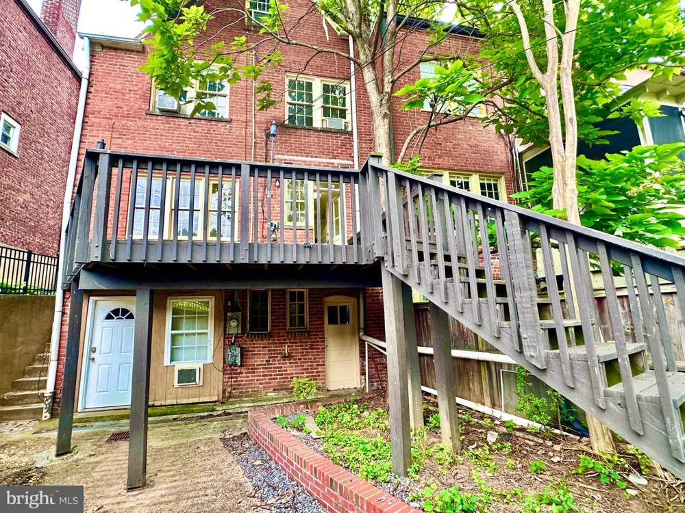 4422 GREENWICH PARKWAY NW Washington, DC 20007