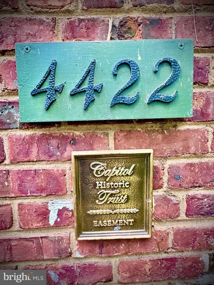 4422 GREENWICH PARKWAY NW Washington, DC 20007