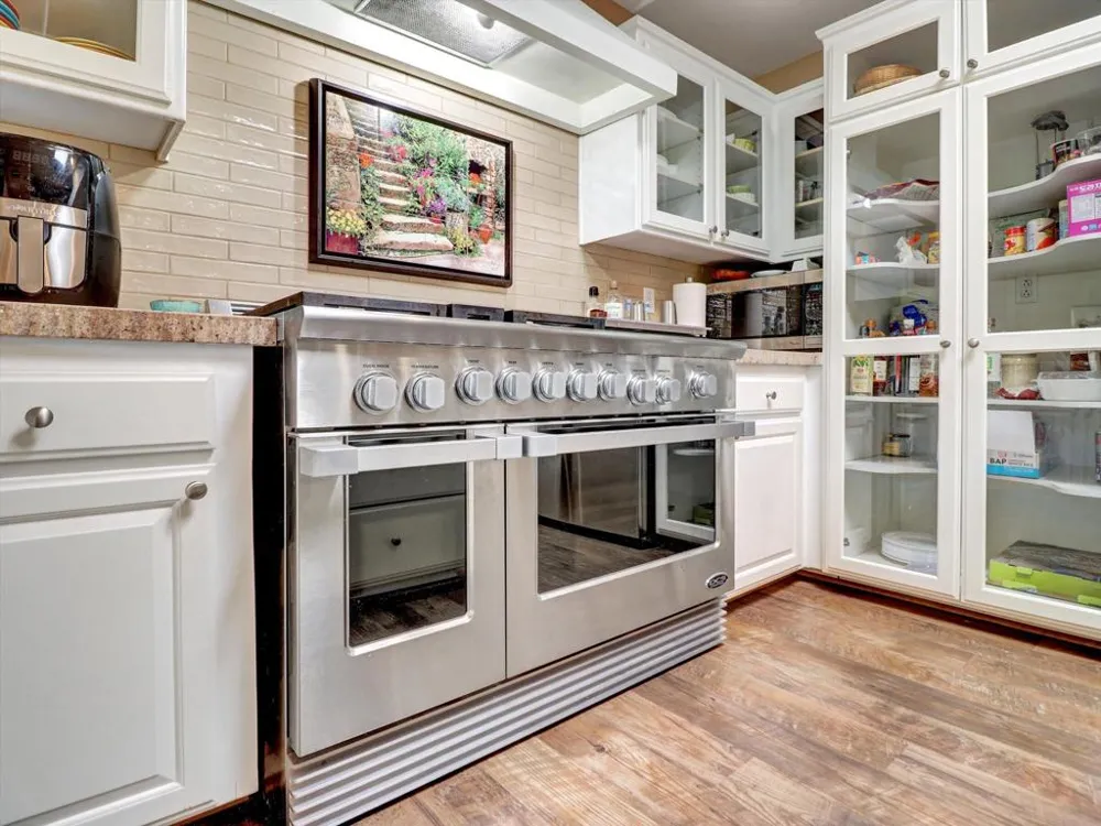 8541 Clubhouse Desert Hot Springs, CA 92240