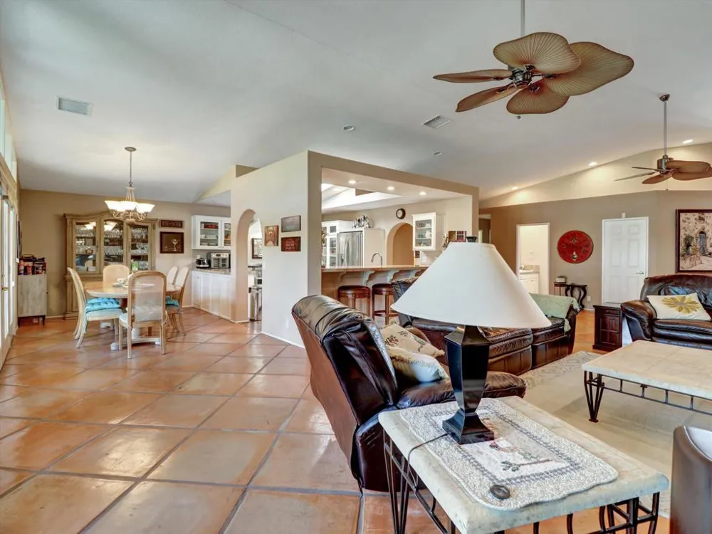 8541 Clubhouse Desert Hot Springs, CA 92240