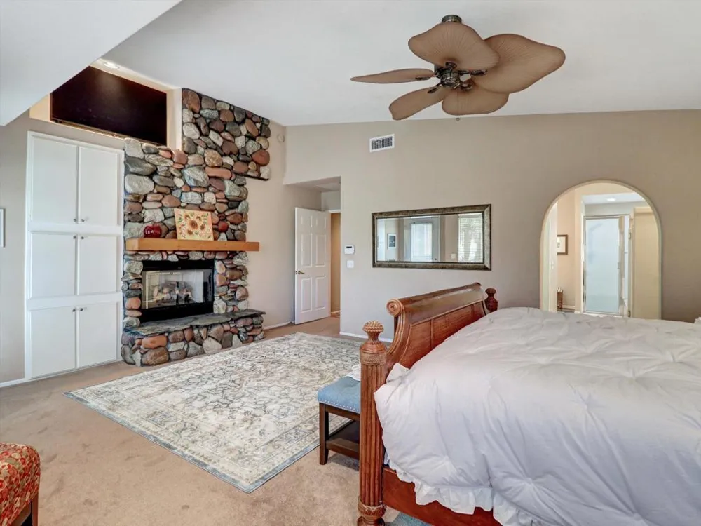 8541 Clubhouse Desert Hot Springs, CA 92240