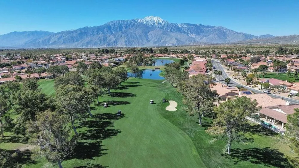 8541 Clubhouse Desert Hot Springs, CA 92240