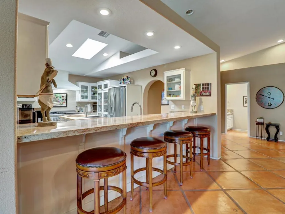 8541 Clubhouse Desert Hot Springs, CA 92240