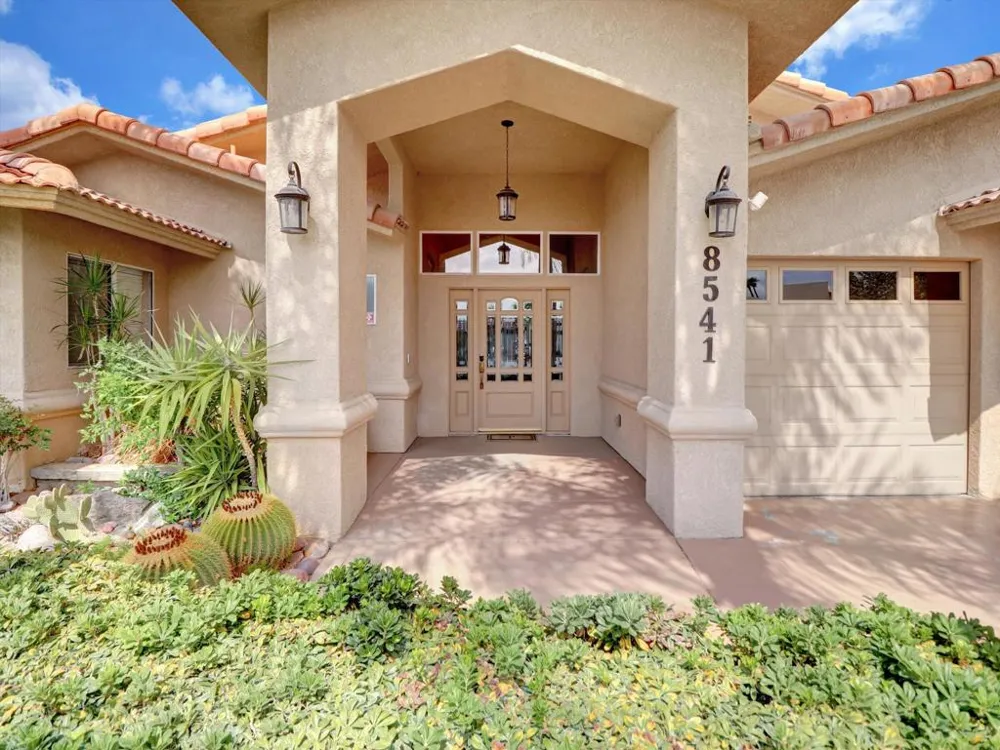 8541 Clubhouse Desert Hot Springs, CA 92240