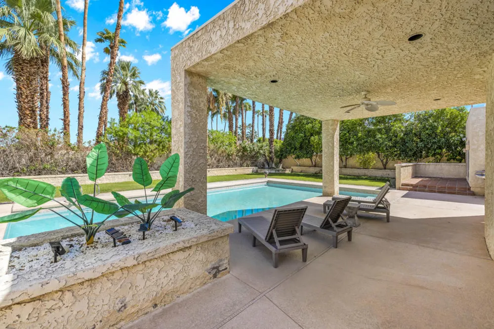 45450 Rancho Palmeras Drive Indian Wells, CA 92210