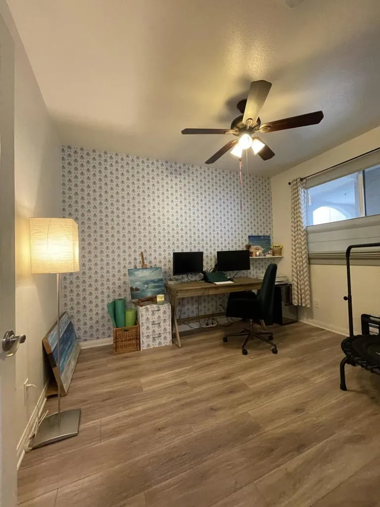 555 Maine Avenue #310 Long Beach, CA 90802