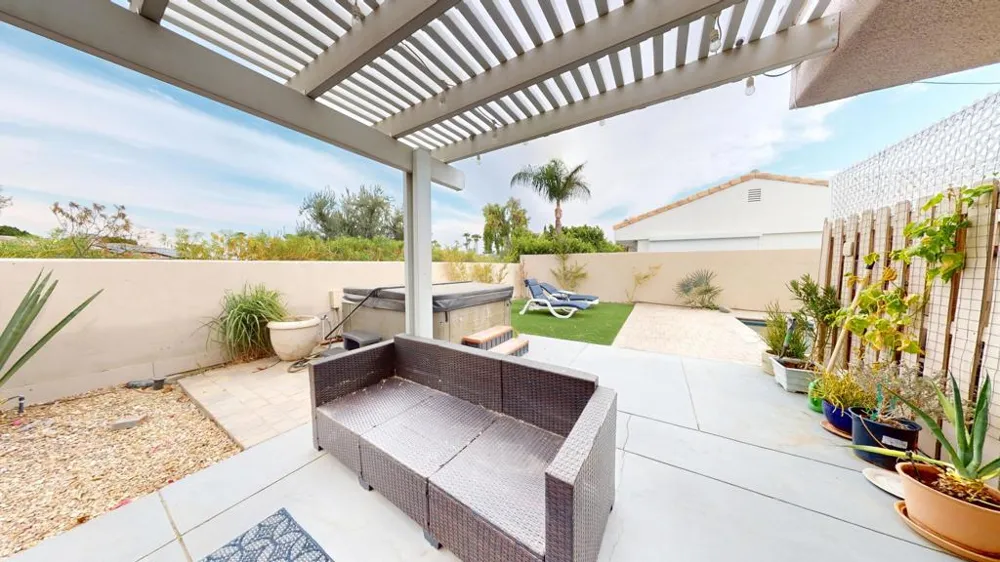 3010 Redwood Drive Palm Springs, CA 92262