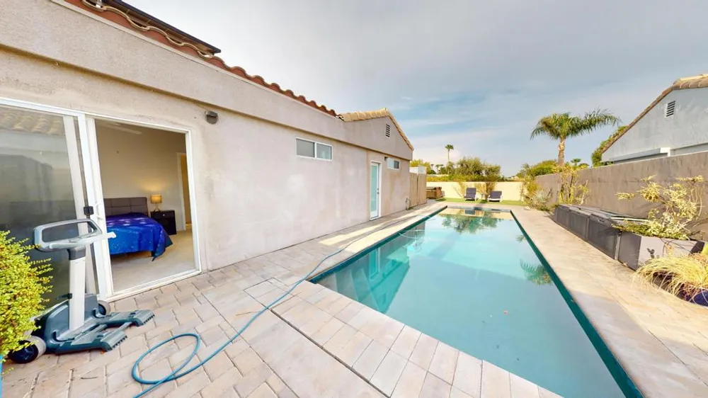 3010 Redwood Drive Palm Springs, CA 92262