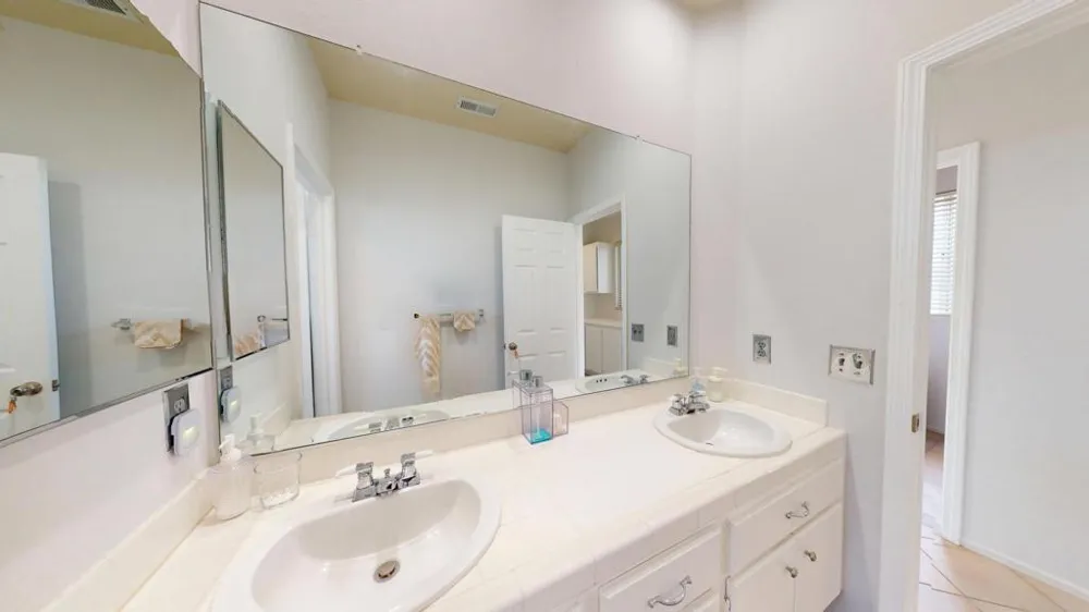 3010 Redwood Drive Palm Springs, CA 92262