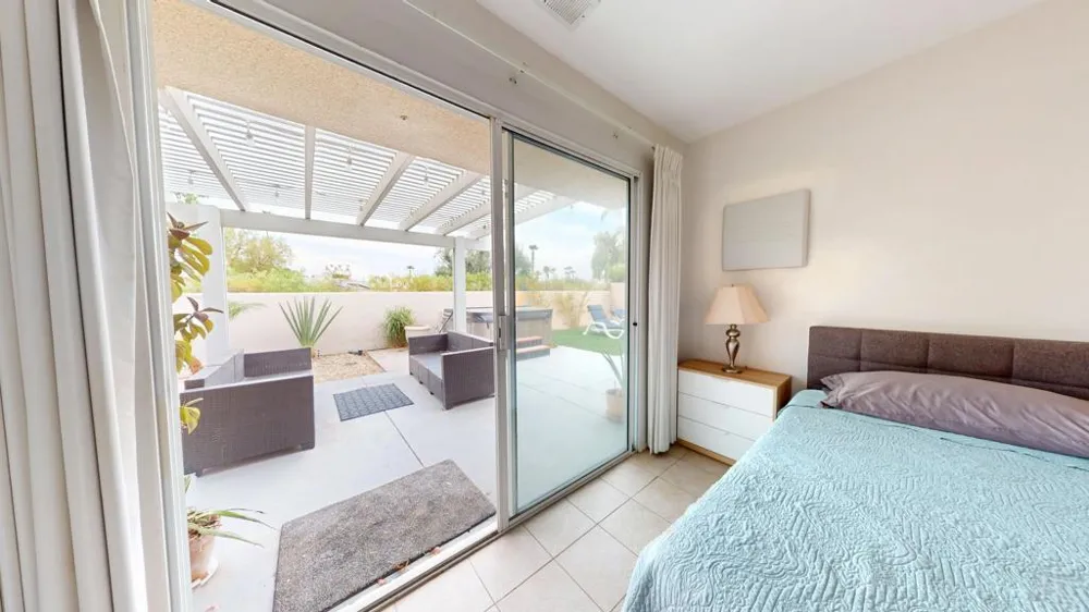 3010 Redwood Drive Palm Springs, CA 92262