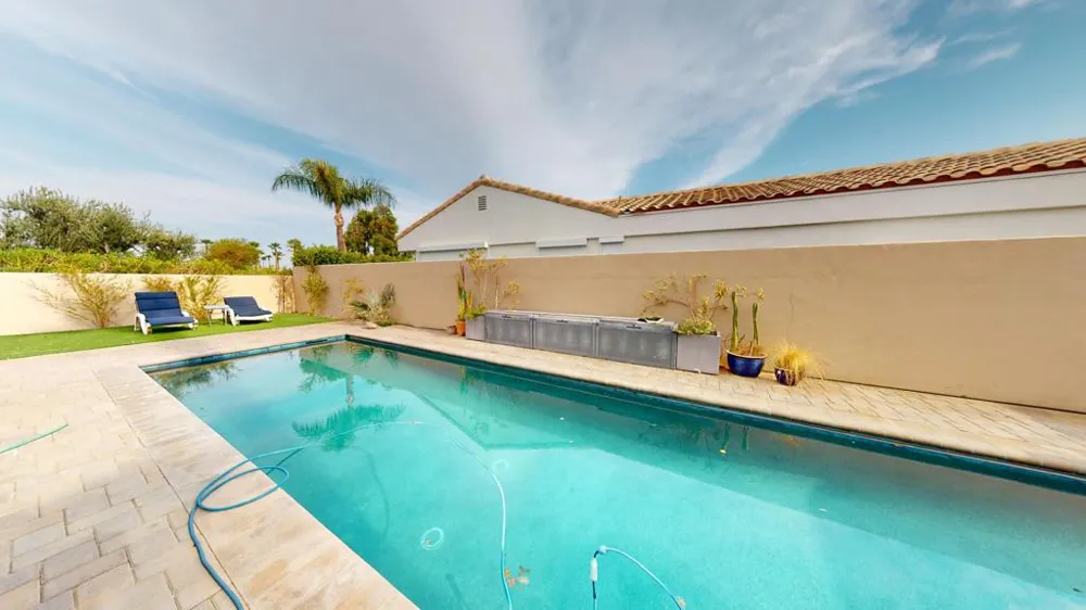 3010 Redwood Drive Palm Springs, CA 92262