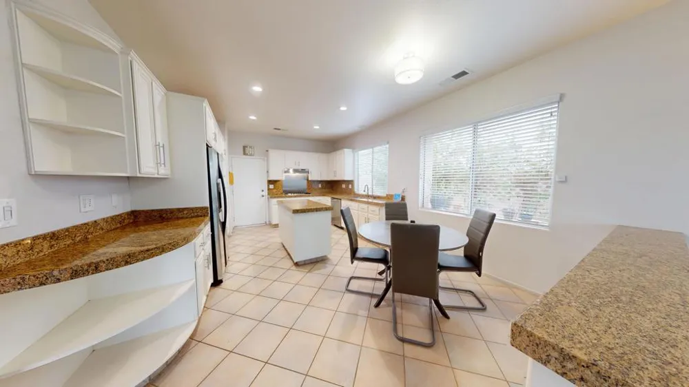 3010 Redwood Drive Palm Springs, CA 92262