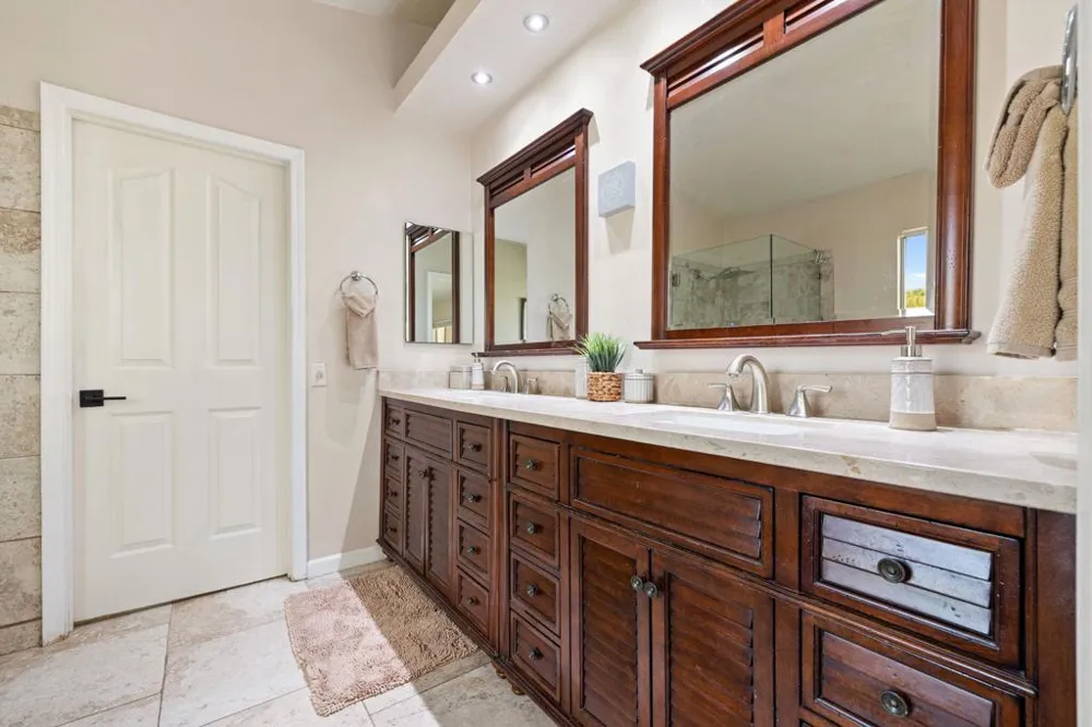 42639 Devonshire Street Palm Desert, CA 92211