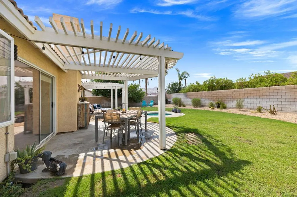 42639 Devonshire Street Palm Desert, CA 92211