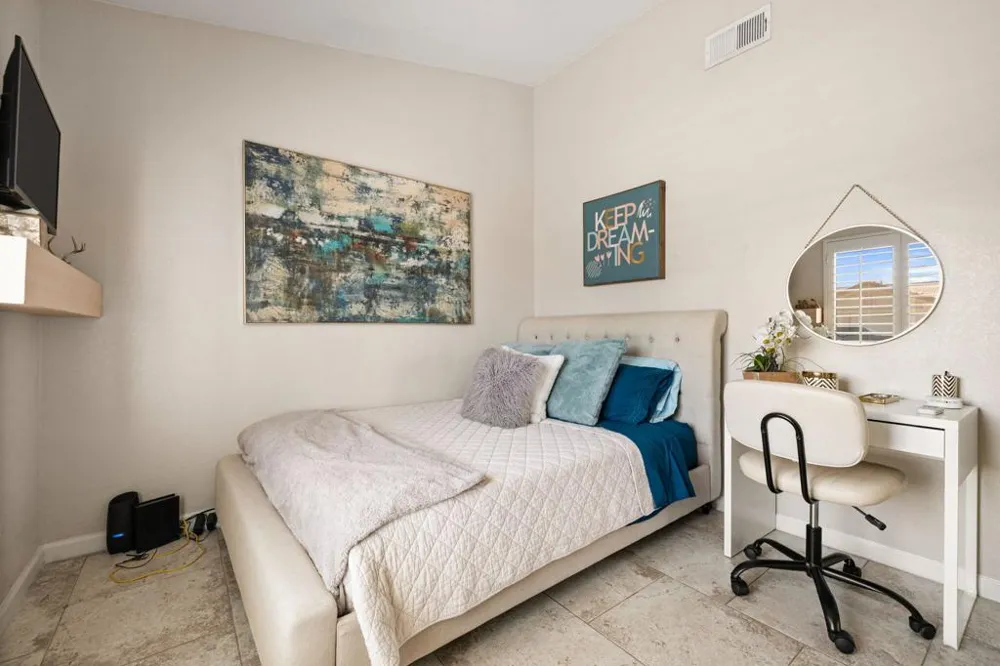 42639 Devonshire Street Palm Desert, CA 92211
