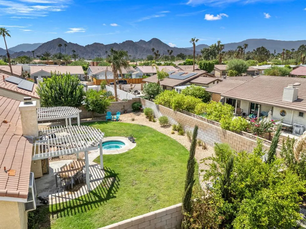 42639 Devonshire Street Palm Desert, CA 92211
