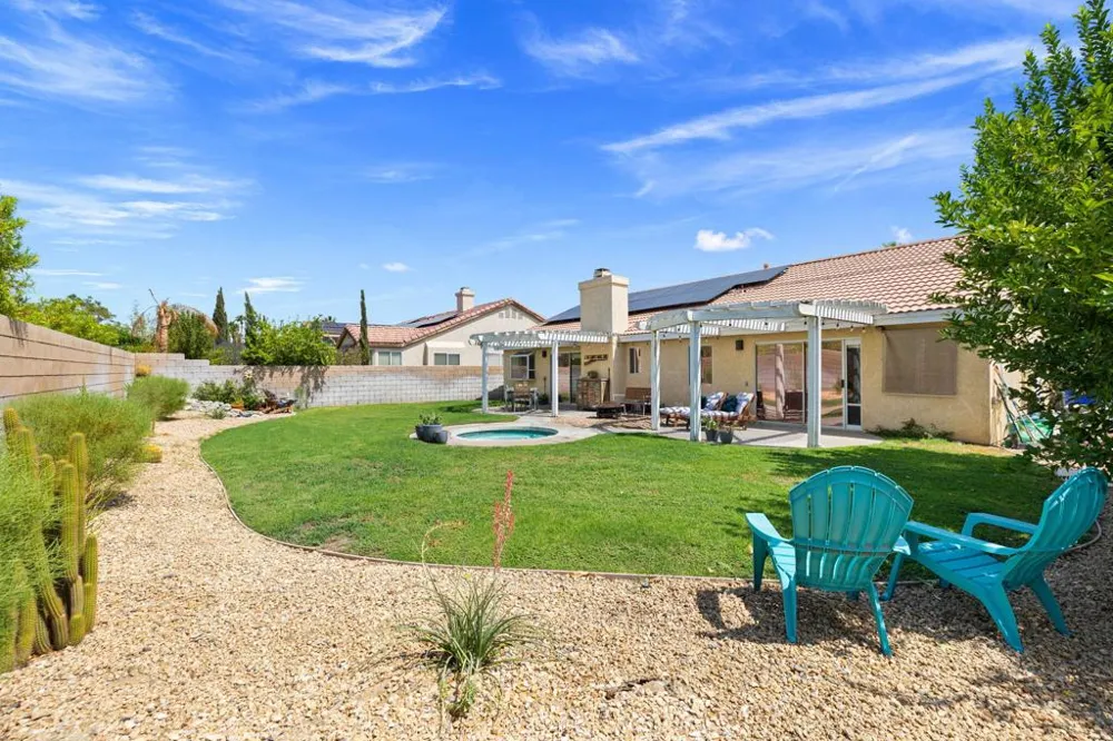 42639 Devonshire Street Palm Desert, CA 92211