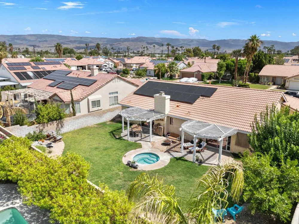 42639 Devonshire Street Palm Desert, CA 92211