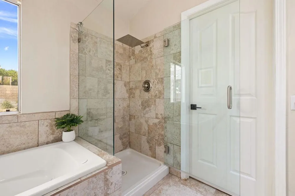 42639 Devonshire Street Palm Desert, CA 92211
