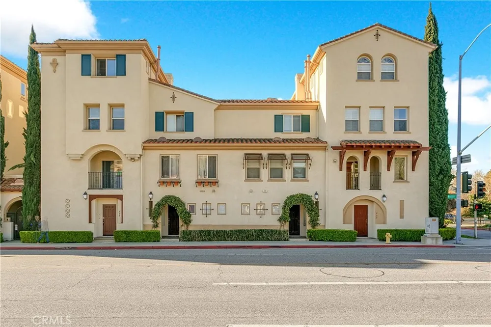 600 E Walnut Pasadena, CA 91101