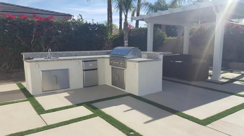 105 Rubino Court Palm Desert, CA 92211