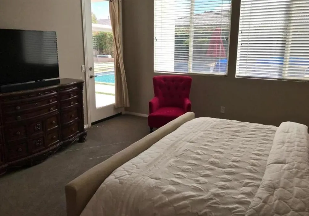 105 Rubino Court Palm Desert, CA 92211
