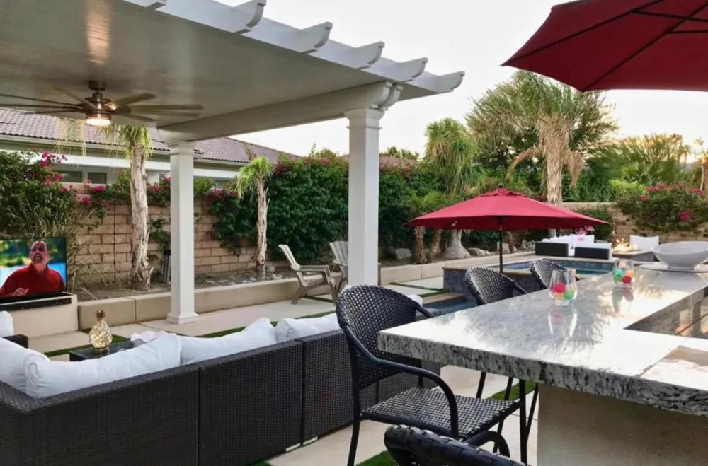 105 Rubino Court Palm Desert, CA 92211