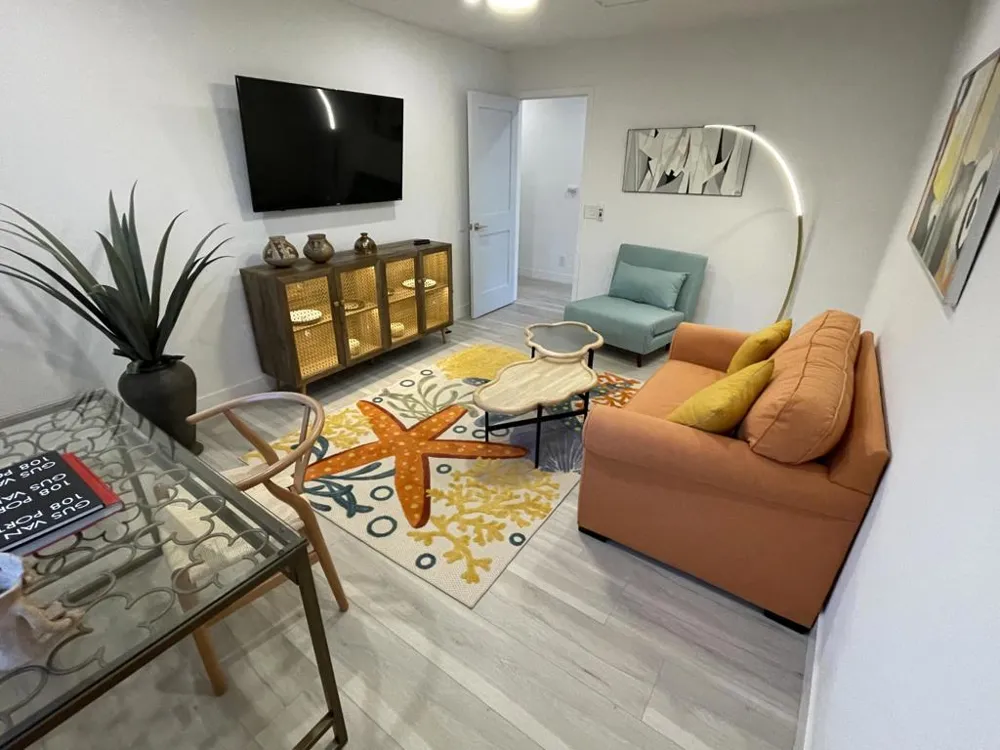 2380 Leonard Road Palm Springs, CA 92262